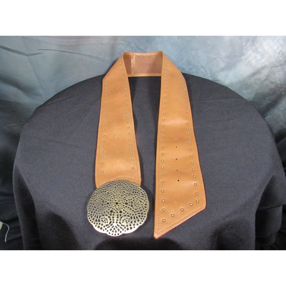 Fossil Womens Tan Leather Wide Medallion Buckle Studded Waist Belt Large